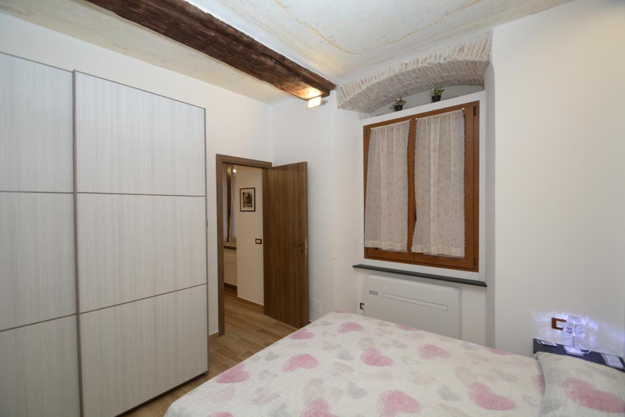Vico Durazzo Apartment Genova Kültér fotó